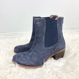 Hush Puppies Leather Block Heel Bootie Wide